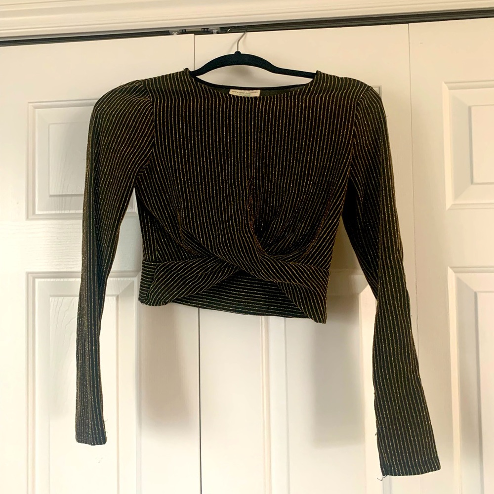 Sparkly long sleeve crop top